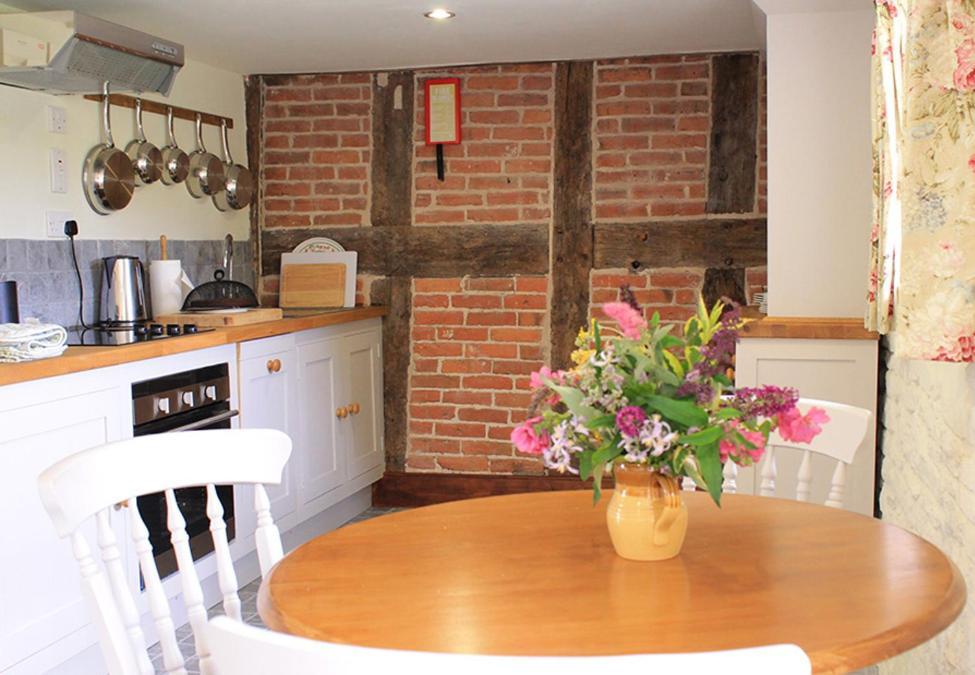 Dee'S Cottage At Brinsop Hereford Dış mekan fotoğraf
